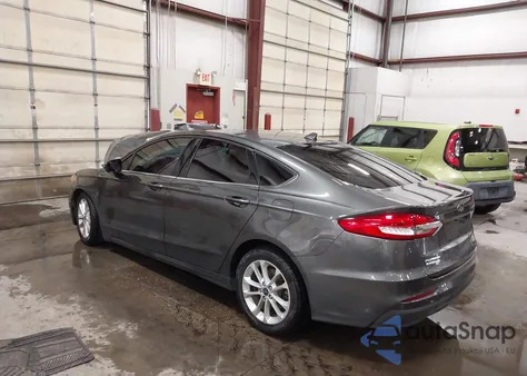 2019 Ford Fusion Se z USA, uszkodzony, nr VIN 3FA6P0HD8KR202719